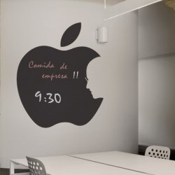 Wandaufkleber Apple Tafel von Steve Jobs